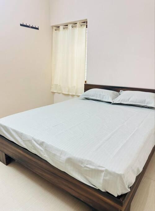 Home At Guruvayur 2 Ac Room,1 Single Bed,Kitchen Exterior foto